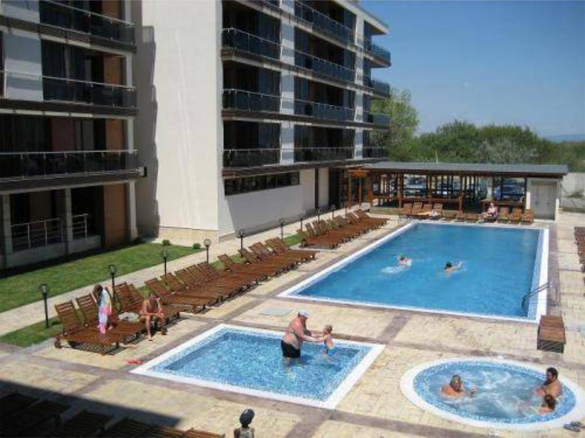 Pomorie Bay Aparthotel Kültér fotó
