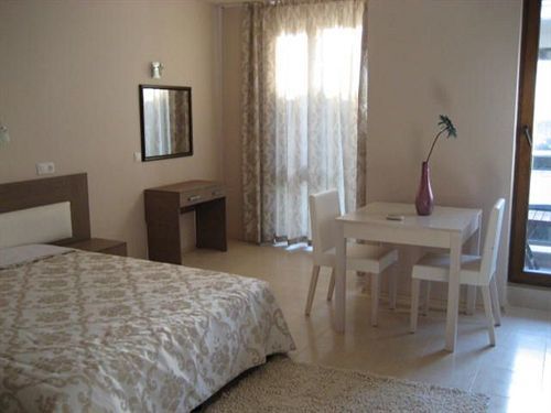 Pomorie Bay Aparthotel Kültér fotó